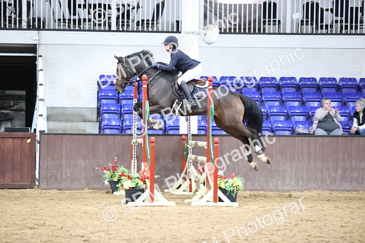 SBM_002070 - Class 4 - Senior Newcomers - 1.10m Open