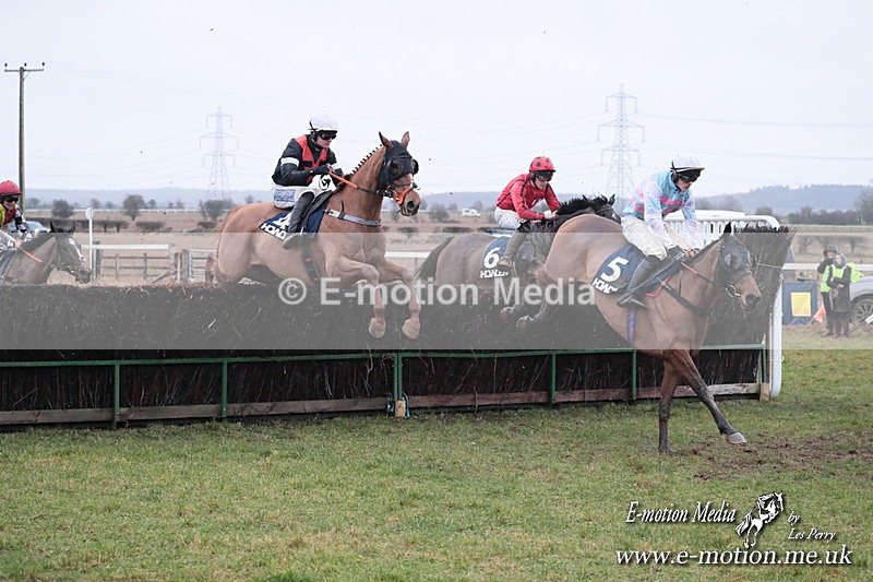 PtP 260125 860 - Cocklebarrow Point-to-Point racing with the Heythrop Hunt 26/01/25