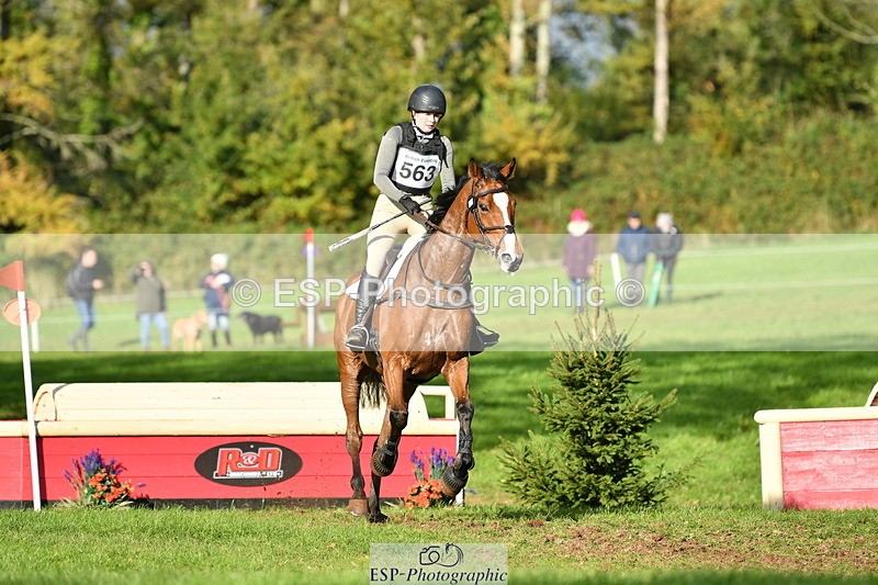 251025A-152145-21804 - G-563-Kirstin.Elisa.Evans