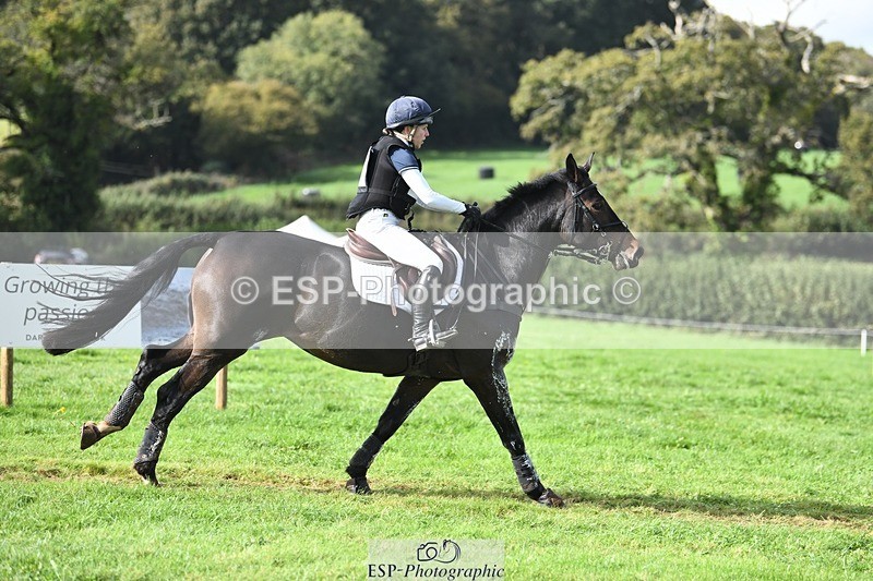 231020-135329-09600 - 108-BELGRAVE.IRENA-Lizzie.Scholefield-XC