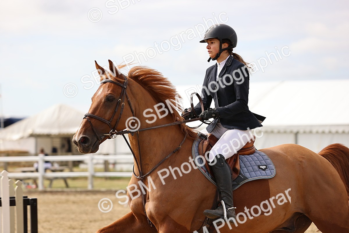 SBM_009427 - Class 7 - Senior Discovery - 1.00m Open