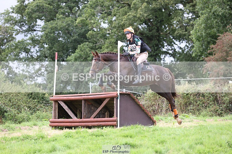 230820X-142354-3772 - BE100 XC 14.00 to 15.00 End