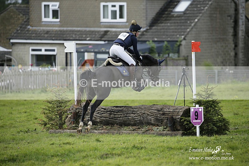  WWHT 031021 2423 - Novice Pairs (0.80m)  03/10/21