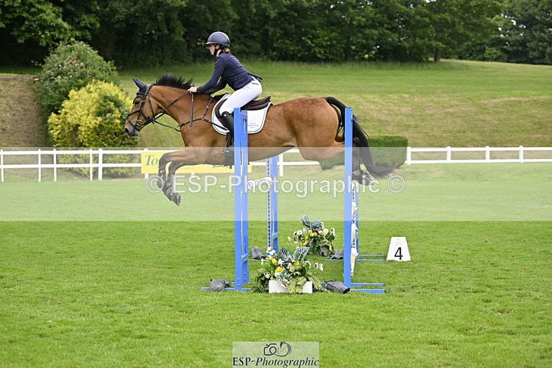 250613A-113647-00713 - Cls 2 Snr 1.15m Members Cup