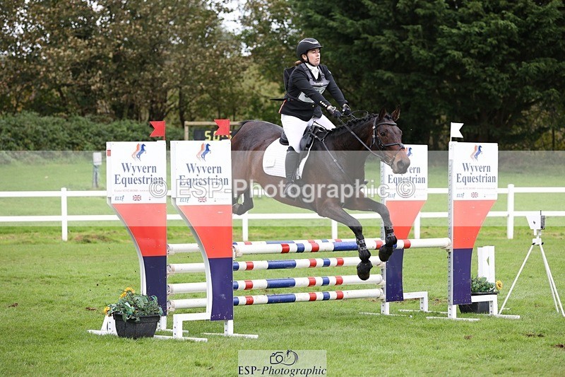 231022-133452-27774 - 503-JAGUAR.MAID-Isobel.Lole-TrotUp+SJ