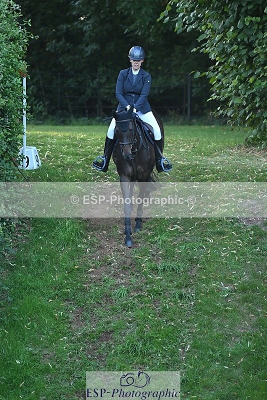 230909-185100-08141 - Cls 14 Snr 1m Derby