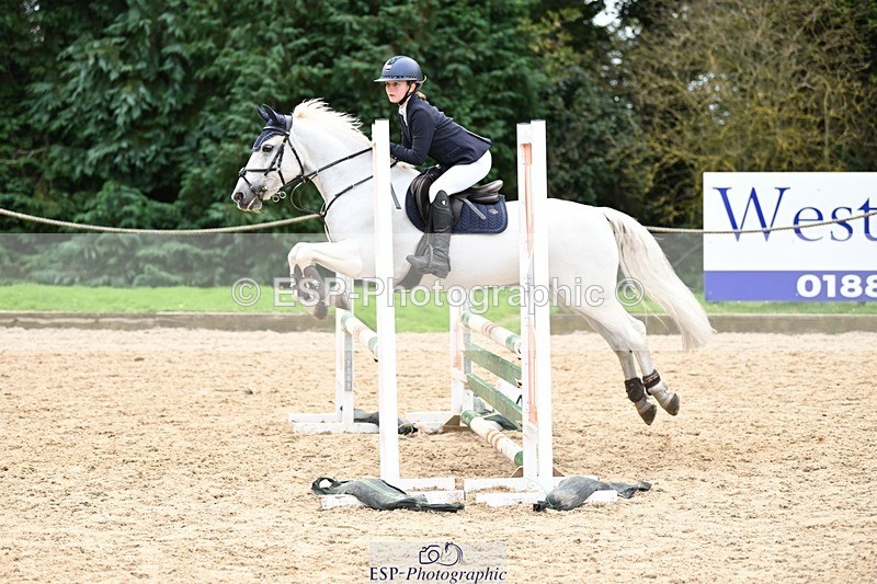 240929-115118-00526 - Cls 2 80-85cm Start to 12.05 CW