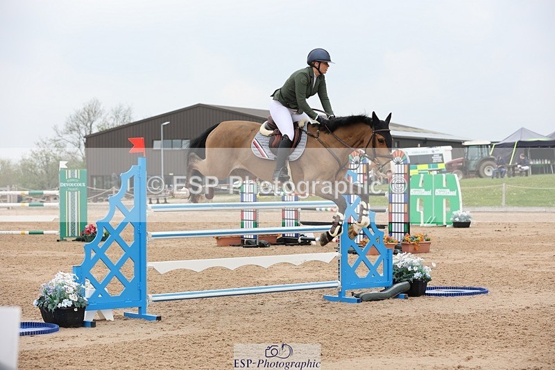 250424-121748-05324 - Cls 1 - 2 Star Small Tour