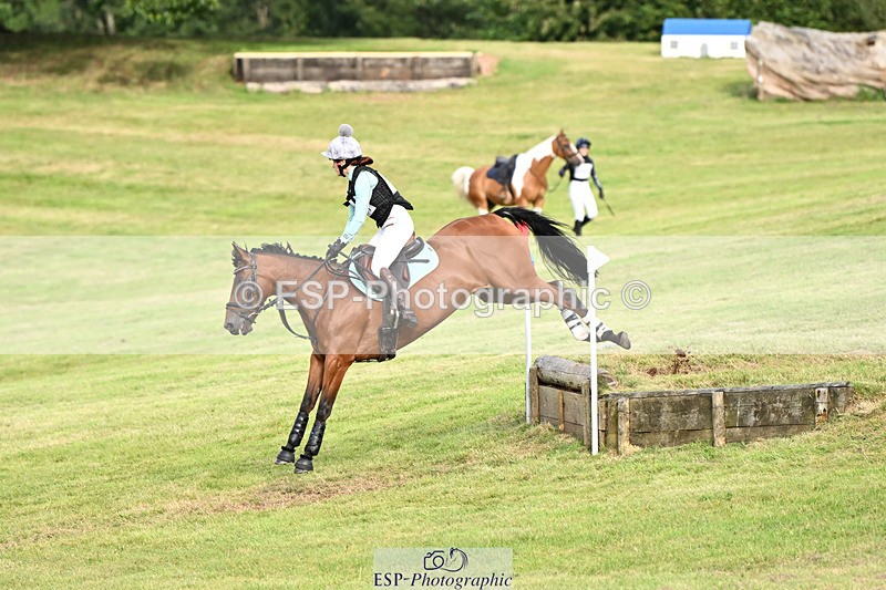 240825X-171606-37460 - 80cm XC 16.30 to 17.30