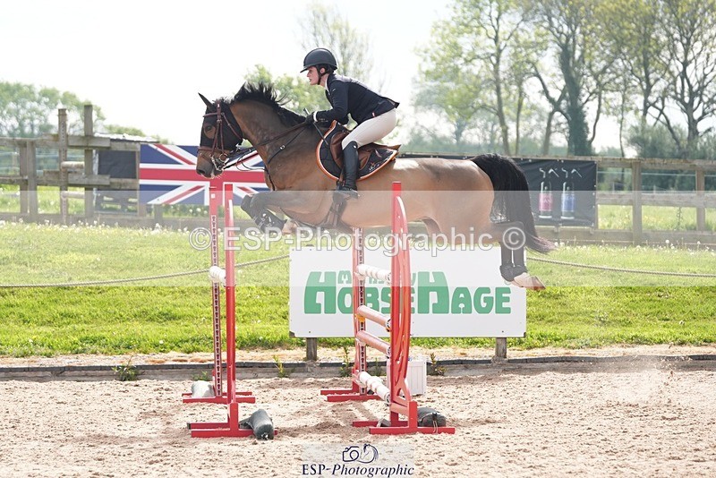 260508-095038-04721 - Cls 12 Snr Foxhunter