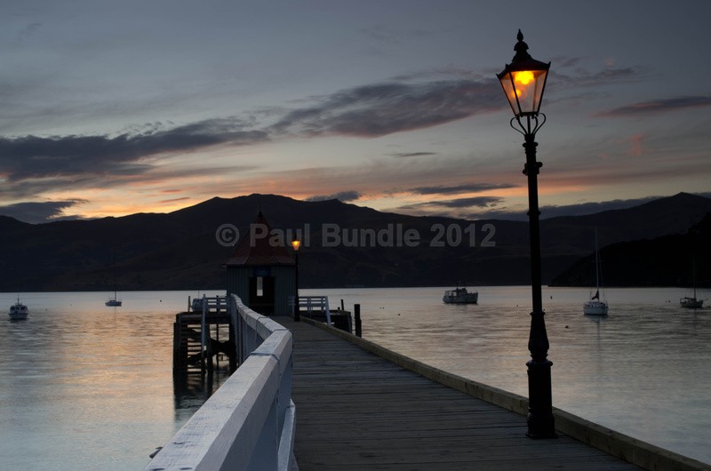 Akaroa harbour at sunset - New Zealand South Island