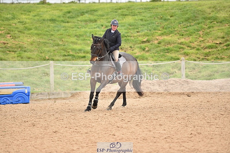 240331A-114510-00792 - 1.05m First Round