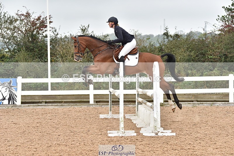 231011A-104402-00129 - Cls 1 British Novice & 90cm Open