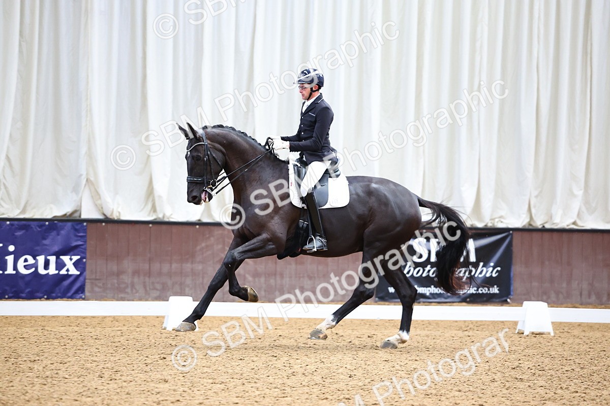 SBM_004362 - Class 22-25 - Medium Adv Medium FSM