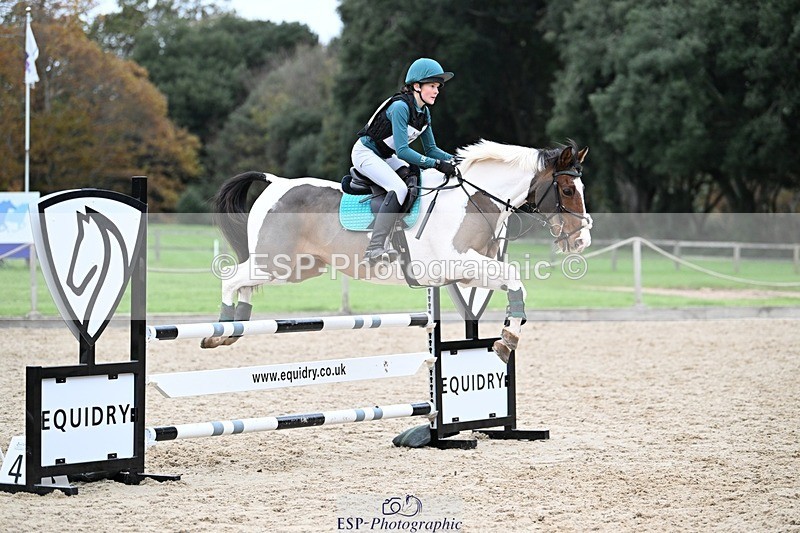 241117-142818-04589 - Cls 3 90-95cm 14.00 to 15.00