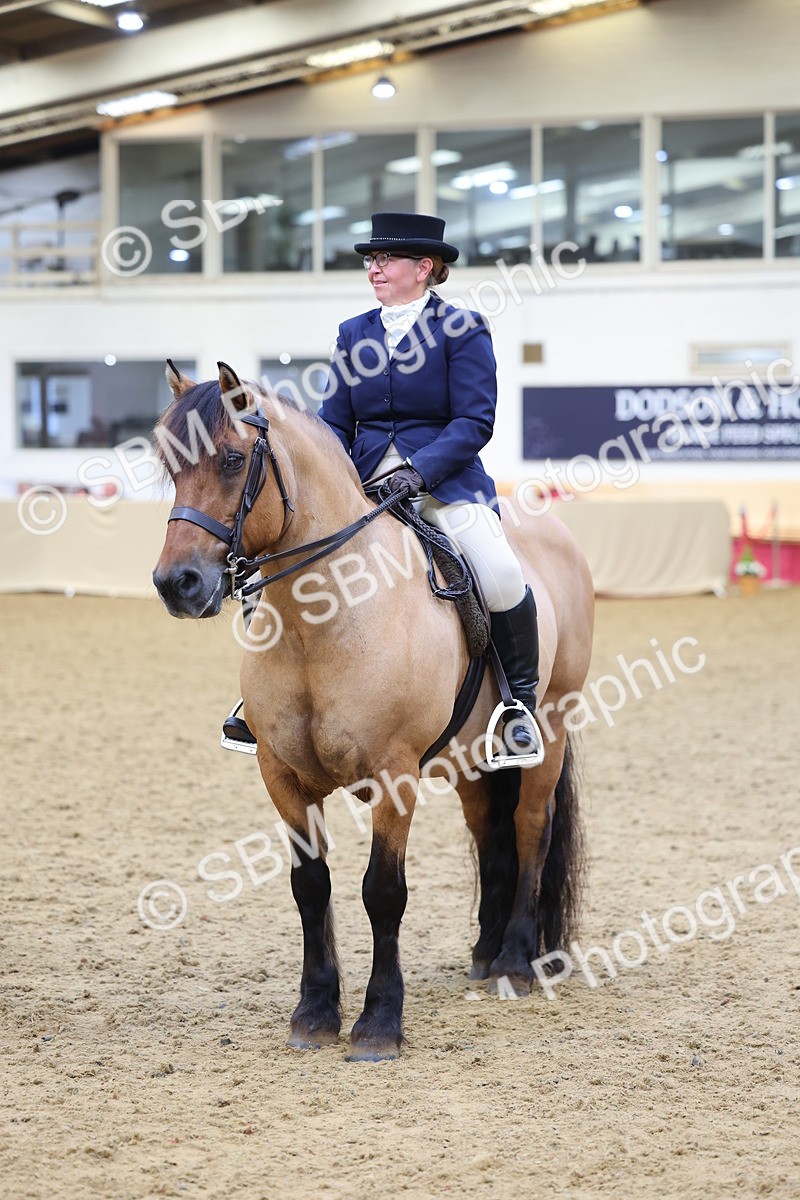 SBM_24413 - Class 906 - Supreme Final - Ridden Pre Vet