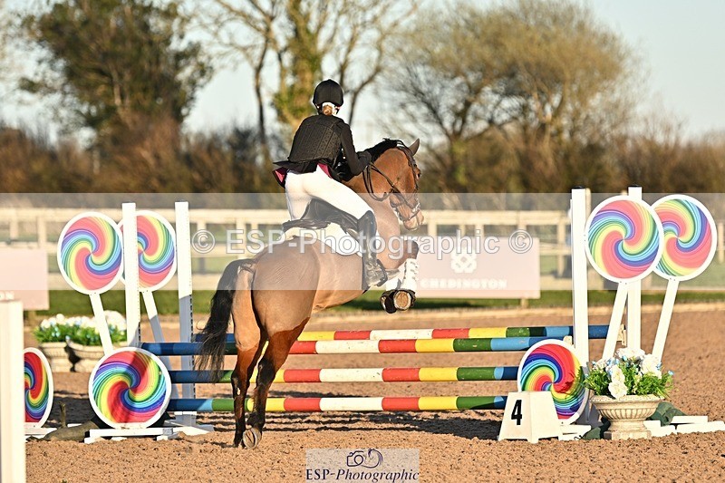 250401-184954-00806 - 80cm Classes