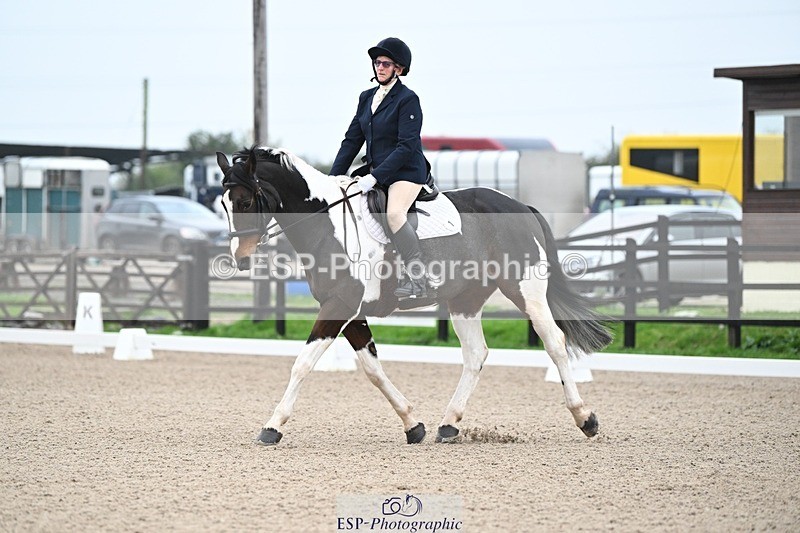 241103-083059-00012 - Intro 3 - 8.30 to 9.30