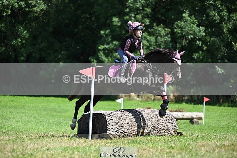 240729B-144921-02859 - Abbie's Group XC