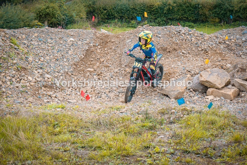 DSCF0548 - Ripon MC Trial 27/09- kids