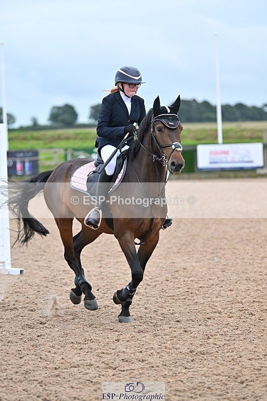 240813-171846-00431 - Classes 3A&B & 4 70cm