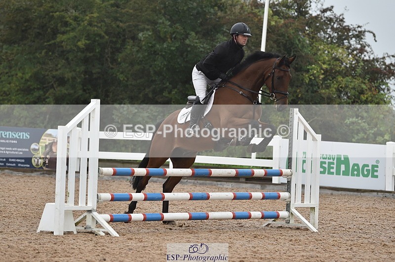 220829A-165022-00298 - 80cm Classes 5a 5b & 6