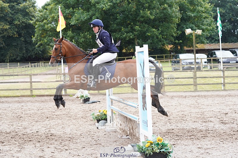 240824X-122554-24050 - 80cm Round 1 12.00 to 13.00