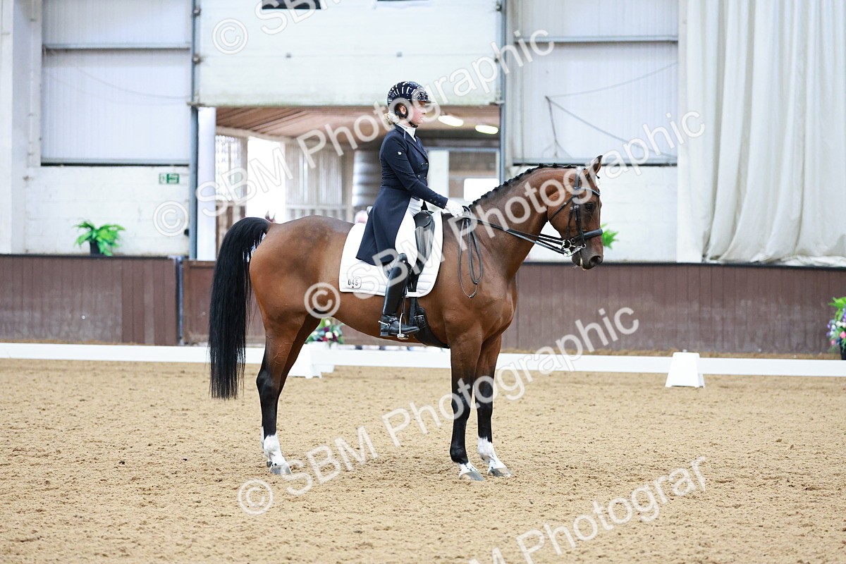 SBM_016079 - Class 5 - FEI INT II - 15.48-17.00
