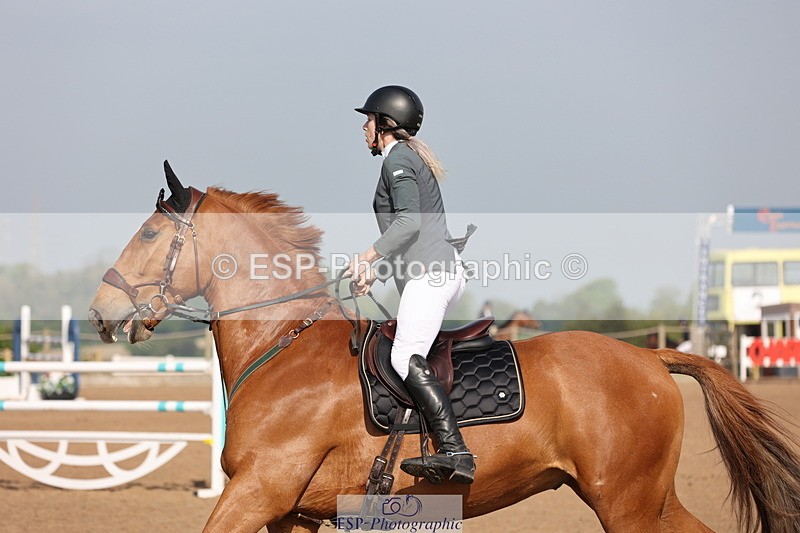 240511A-091232-10964 - Cls 32 Foxhunter