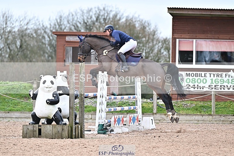 260114-123019-00327 - Cls 4 Newcomers and 1.10m