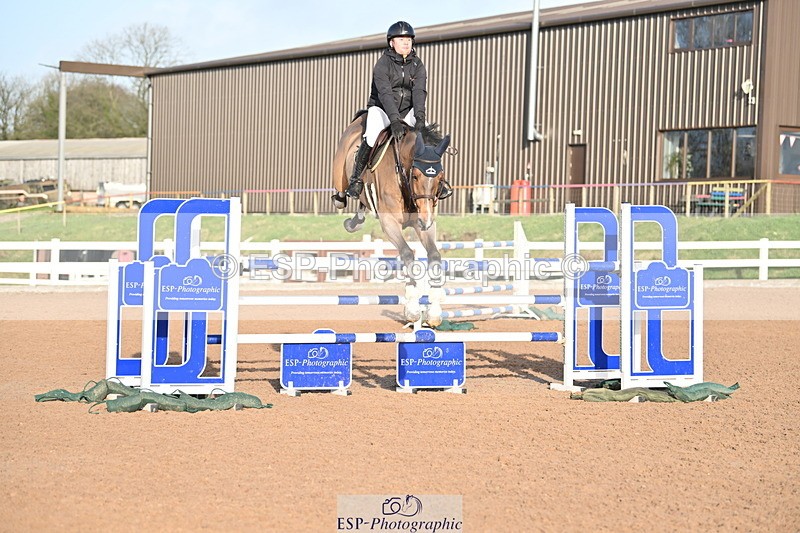 231209A-134740-01940 - Cls 15 National 1.30m & 1.40m