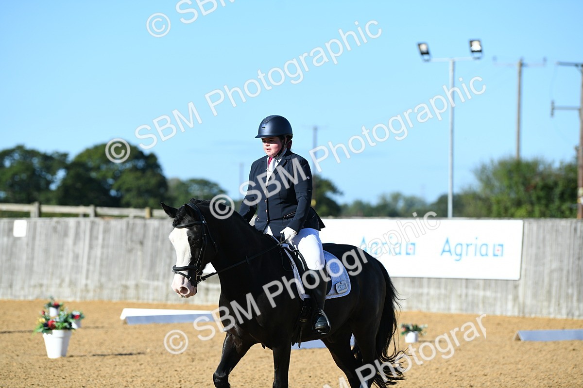 SBM_02111 - D7 Small Tour Championship Prelim 1
