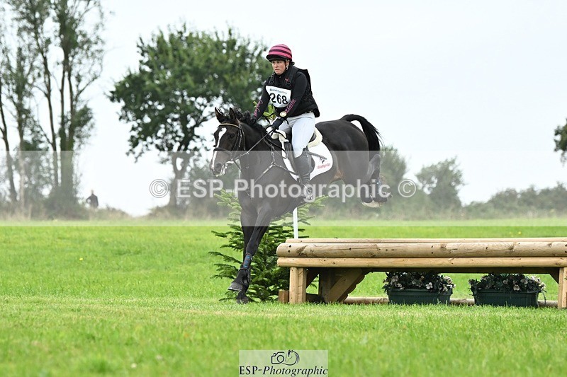 240831A-152028-04833 - 268-Lizzie.Luxton-SHANNONDALE.LUIGI