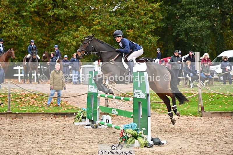 251026A-110721-23849 - D-363-Florrie.Ball