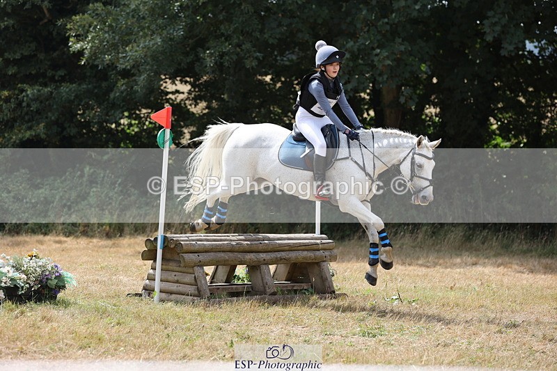 250824A-130929-36929 - 2015-Charlotte.Goaman-Pride.of.Rineen