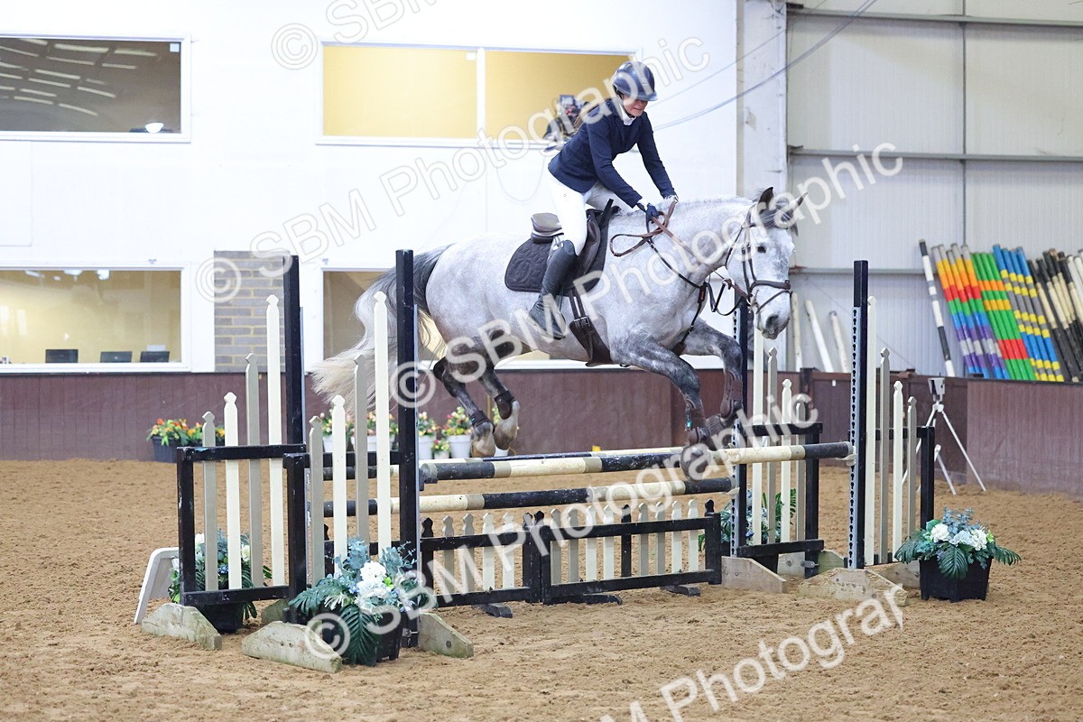 SBM_008600 - Class 21 - Nupafeed Supplements Senior Discovery/ 1m Open - First Round (1.00m)