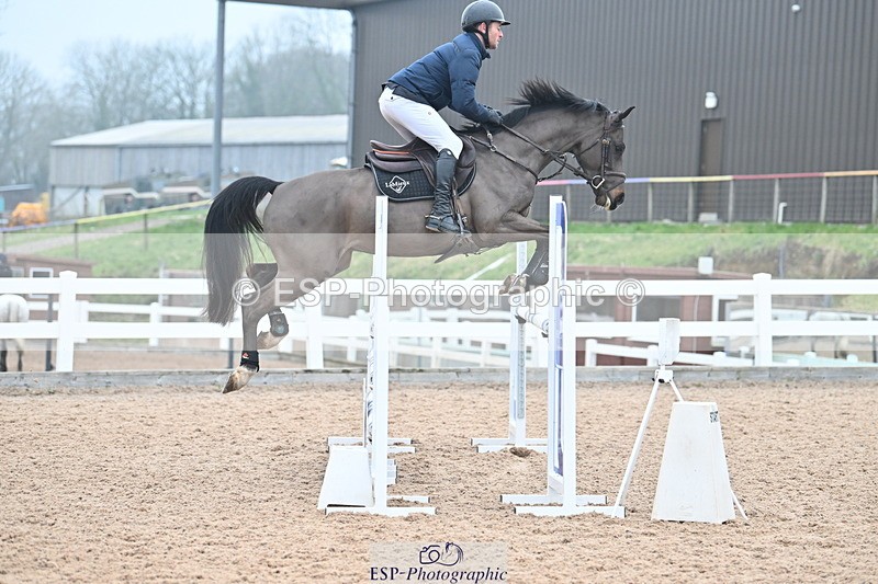 240113A-130316-02104 - Cls 12 Newcomers and 1.10m Open