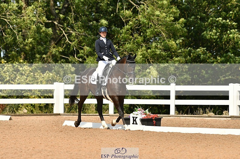 250817-115100-08677 - 113-Chloe.BakerFirst.Date.III