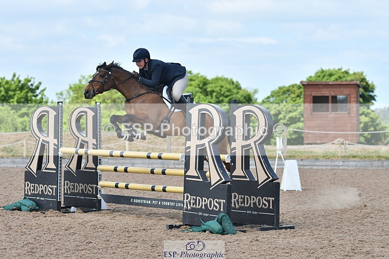 240609A-111446-04459 - Cls 17 Snr 1.05m Open