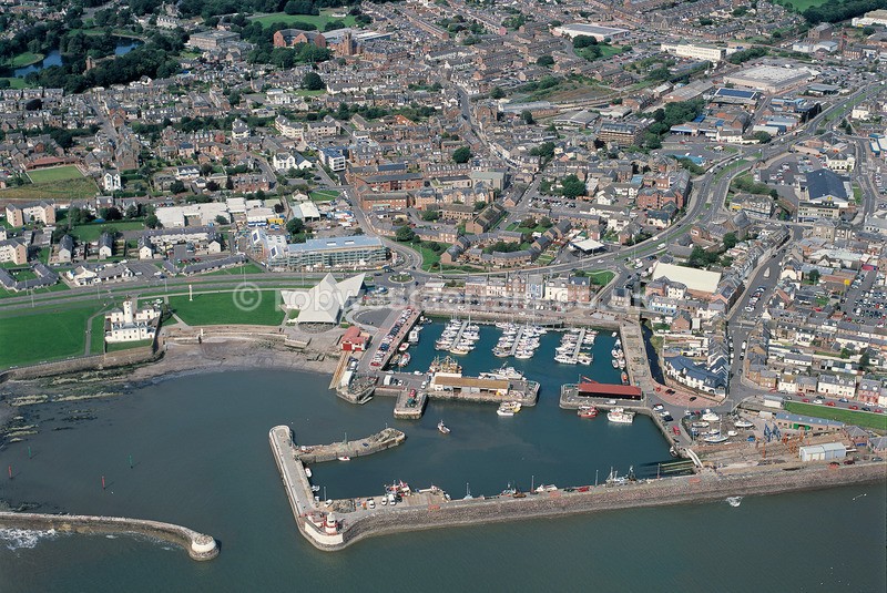 A00736A Coastal town of Arbroath in 2018 - Settlements, infrastructure and attractions