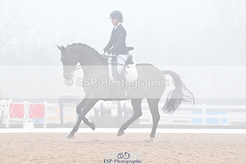 240217A-142833-03443 - 163-Anna.Johannson-Diamond.Bar