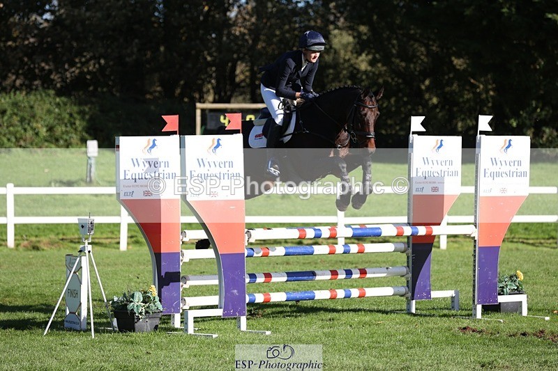 231022-111036-25003 - 645-COOLEY.CORPELLO-Francesca.Swallow-TrotUp+SJ