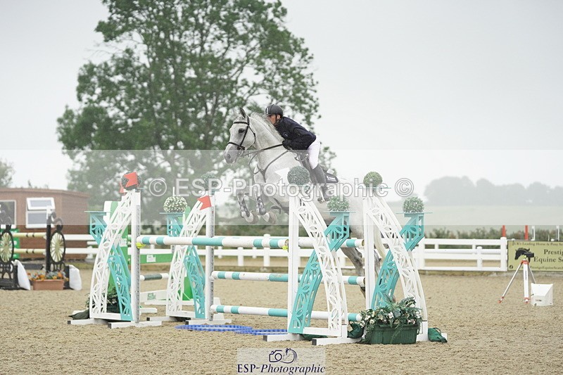 230722A-113640-08881 - Cls 19, 1 Star Silver 1.20m