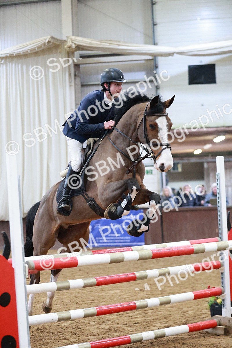 SBM_001112 - Class 4 - Senior Newcomers - 1.10m