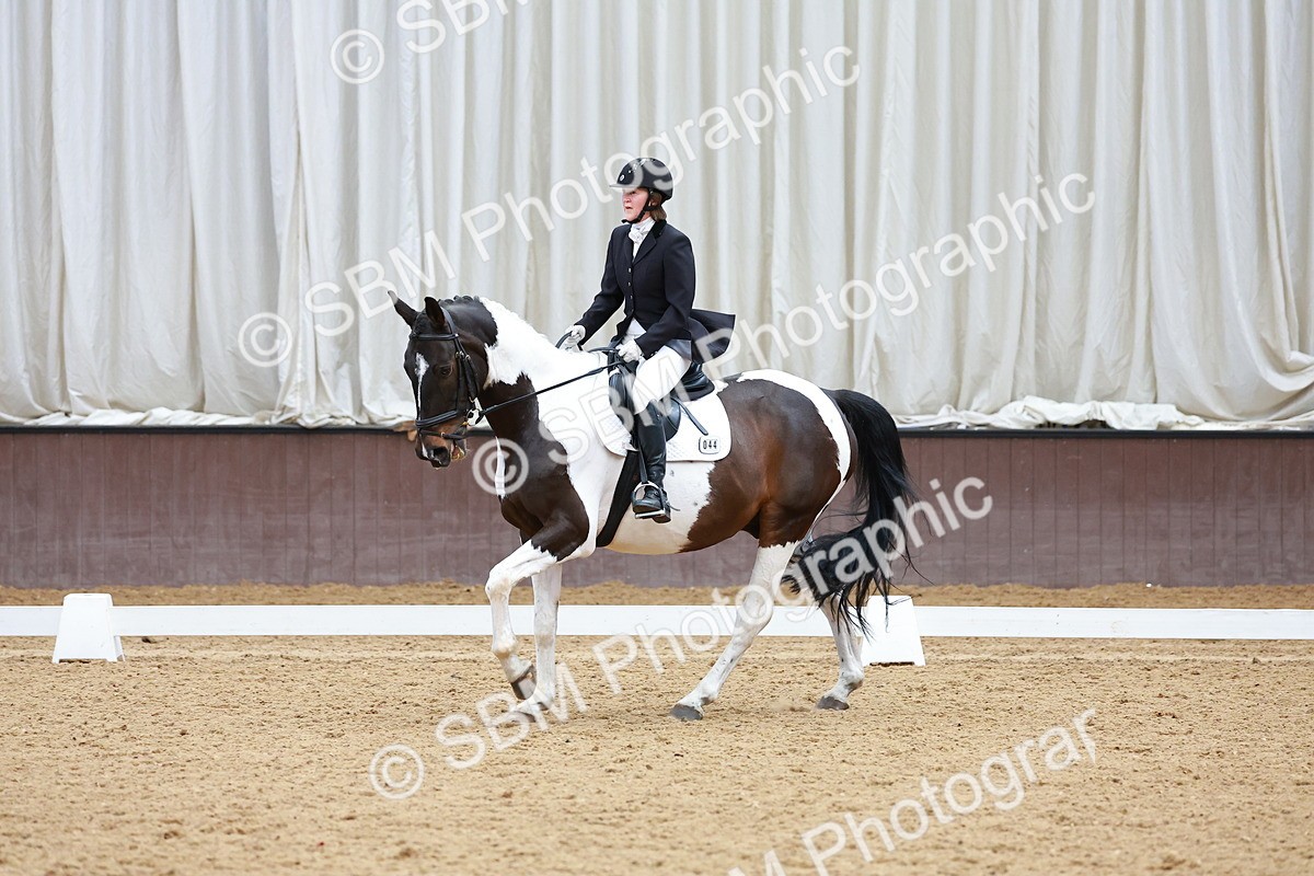 SBM_002991 - Class 14 - Novice 2