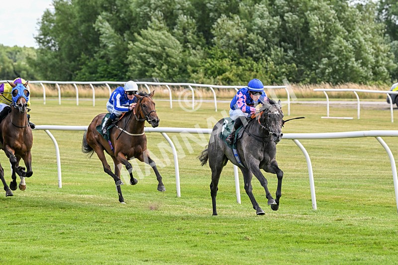 090725-Race 4-Invincible Ruby-3175 - Race 4