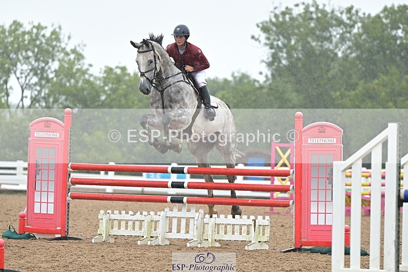 240925A-132722-00862 - Cls 4 Newcomers and 1.10m Open