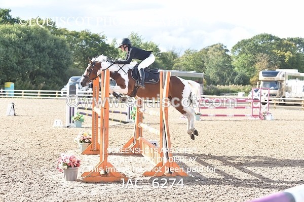 JAC_6274 - CLASS 9 SAT Pony Foxhunter/ 1.10m Open