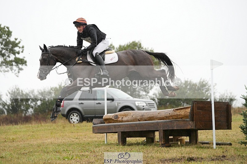 250830-141804-04080 - G-311-Max.Forster