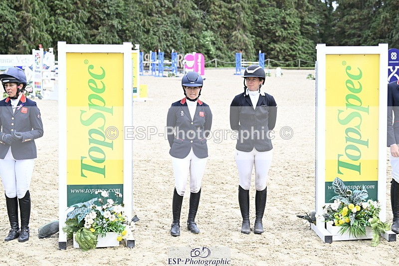 250525A-162055-18702 - Presentations Section D CCI 4 Star